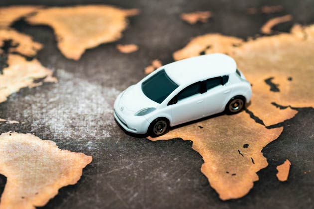 Expat Drivers Unite: Exploring International Auto Insurance Trends